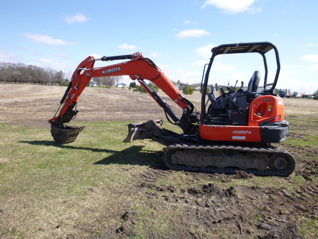 lot 3 image: Kubota KX057-4 Excavator