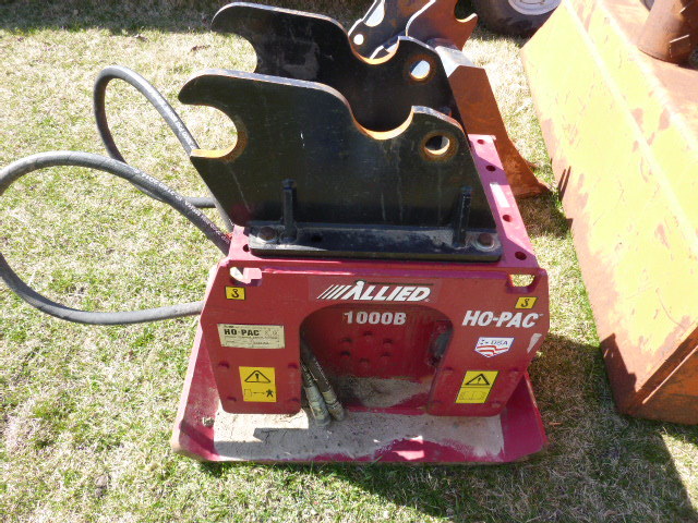 lot 8 image: 2015 Allied Ho-Pac