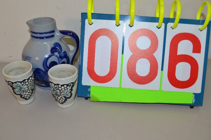 lot 86 image: German Items