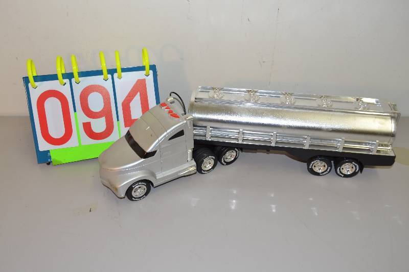 lot 94 image: Semi Truck and Trailer