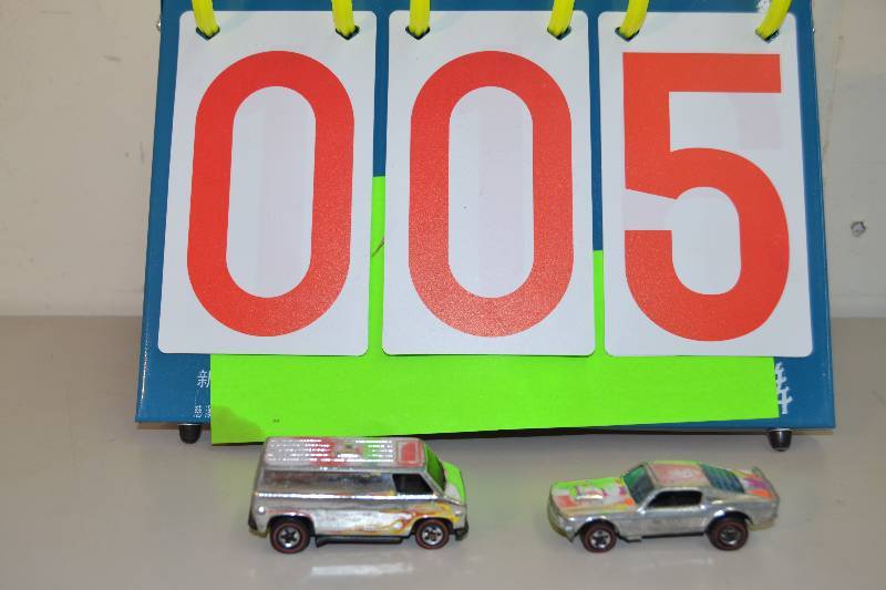 lot 5 image: 1974 Red line Hot Wheels