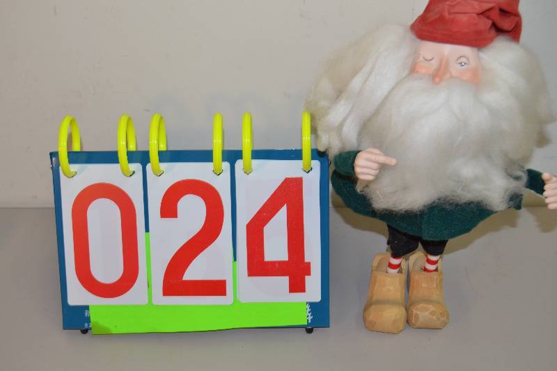 lot 24 image: Dept. 56 Mistleberry Elf