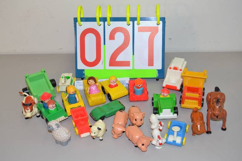lot 27 image: Fisher Price Toys