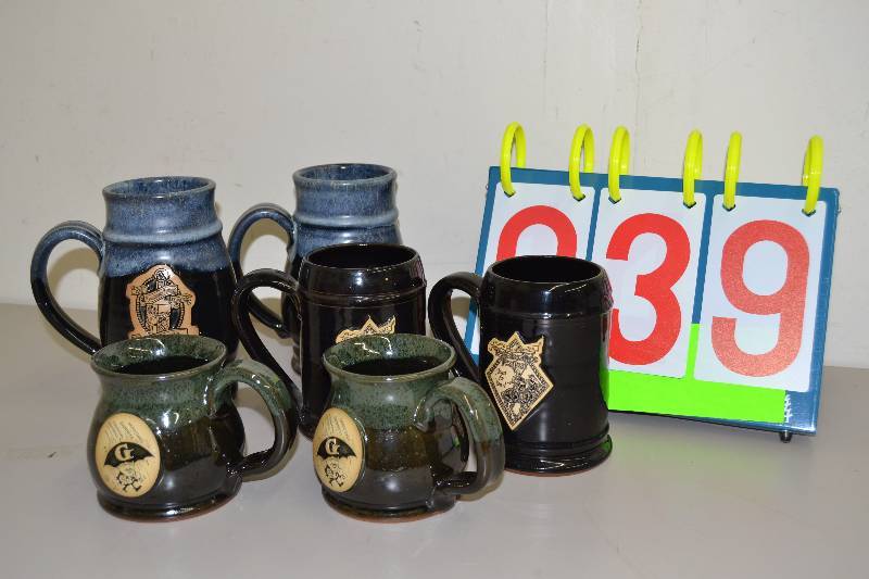 lot 39 image: Pottery Mugs