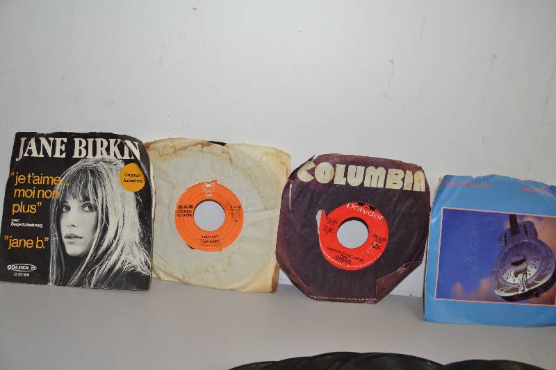 lot 51 image: 45 records