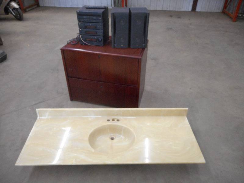 lot 38 image: Heavy Duty 2-Drawer Wood File Cabin...