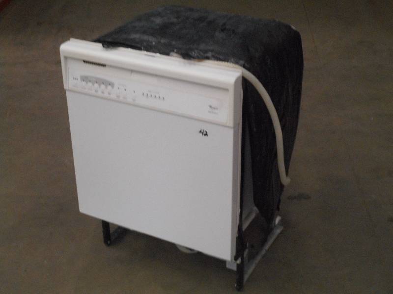 lot 42 image: Whirlpool Quiet Partner II Dishwash...