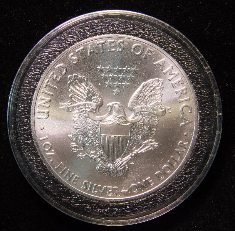 2013 AMERICAN SILVER EAGLE 1 TROY OZ. .999 FINE SILVER DOLLAR IN AIRTITE CAPSULE