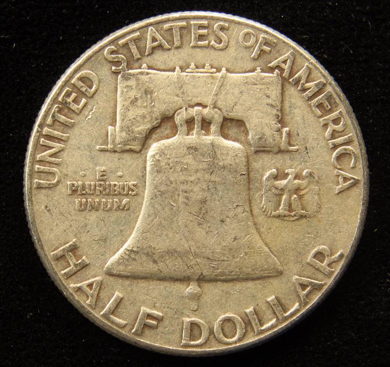 1951 FRANKLIN SILVER HALF DOLLAR