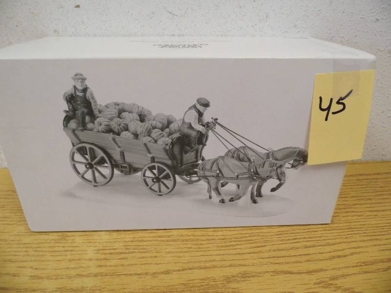 Harvest Pumpkin Wagon