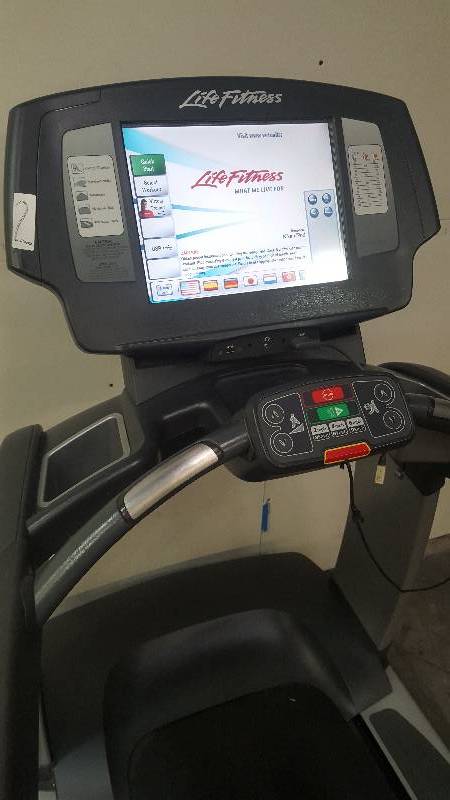 lot 2 image: Life Fitness 95T Engage Treadmill. With 15 inch Touchscreen.