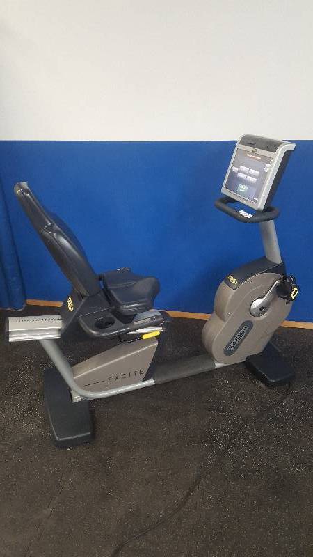 lot 15 image: Technogym 700 Excite Recline Recumbent Bike