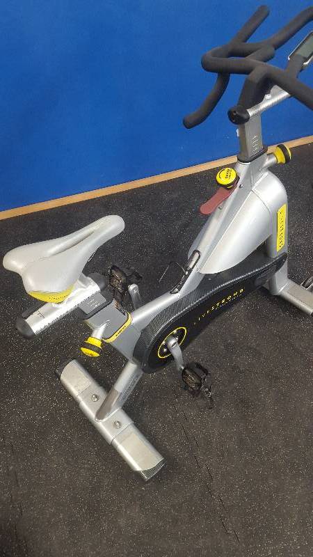 Matrix Livestrong S-Series Commercial Spin Bike With Computer | Best of
