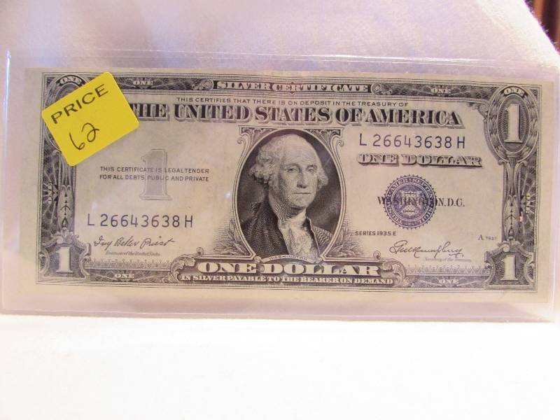 1935 E One Dollar Silver Certificate Uncirculated
