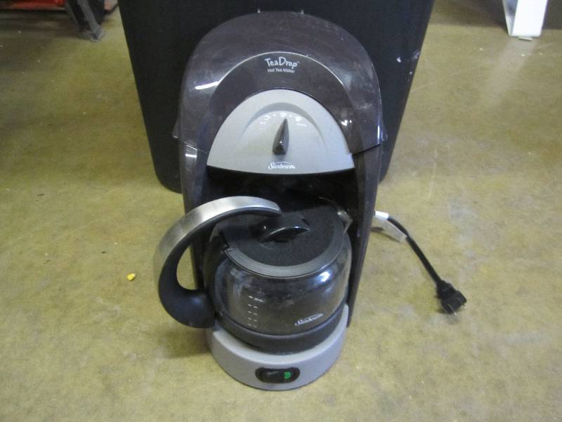 Sunbeam tea drop hot tea maker...