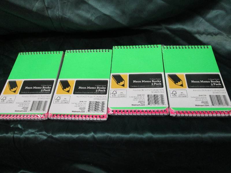 lot 33 image: Lot of 4  Neon Memo Books 3-packs ...