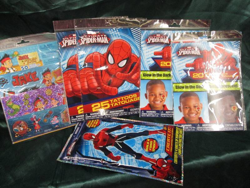 lot 58 image: Lot of 6 4 pks Spiderman tatoos, 1...