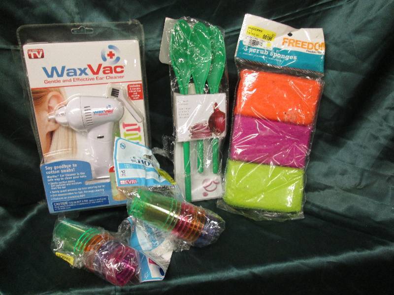 lot 70 image: Wax Vac Ear Cleaner, plastic spoons...