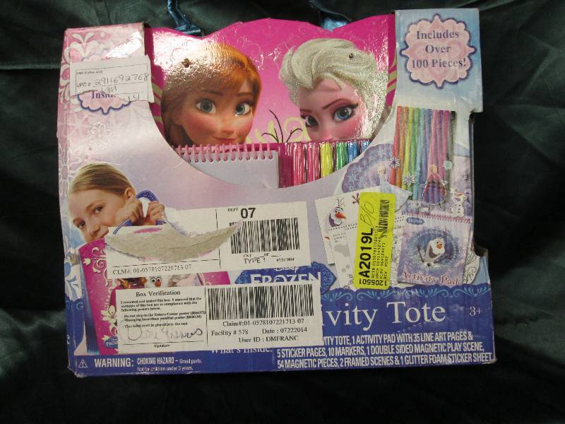 lot 81 image: Disney Frozen Activity Tote - broke...