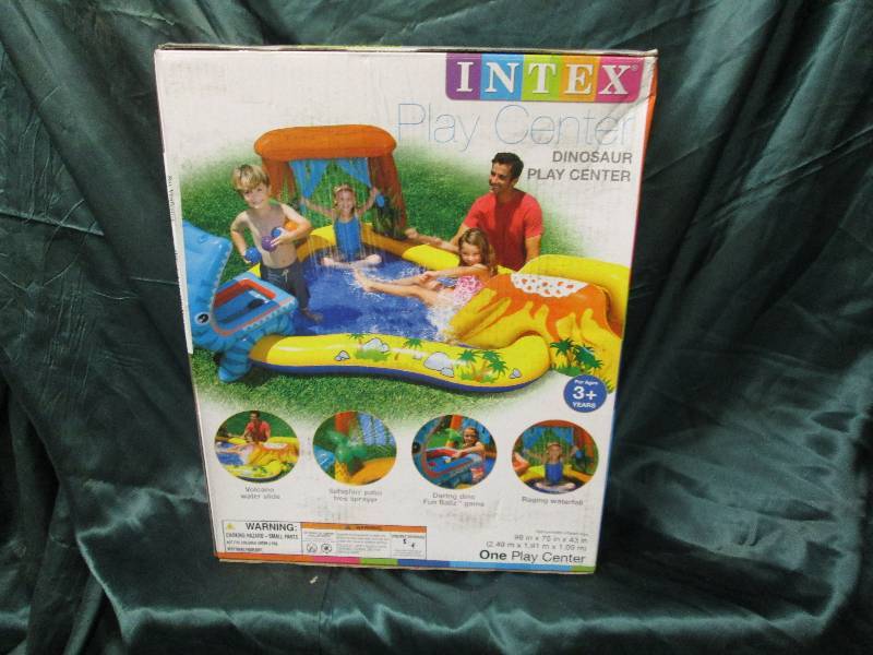 lot 105 image: Intex Dinosaur Play Center...