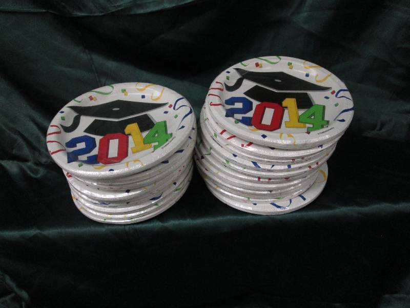 lot 143 image: Lot of 20 2014 cake plates ( Class...