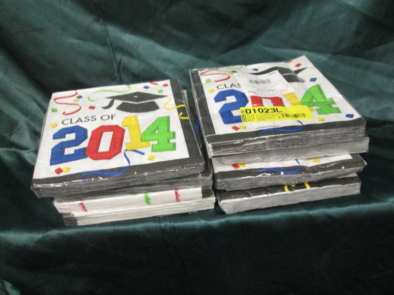 lot 150 image: Lot of 8 Class of 2014 napkins(Clas...