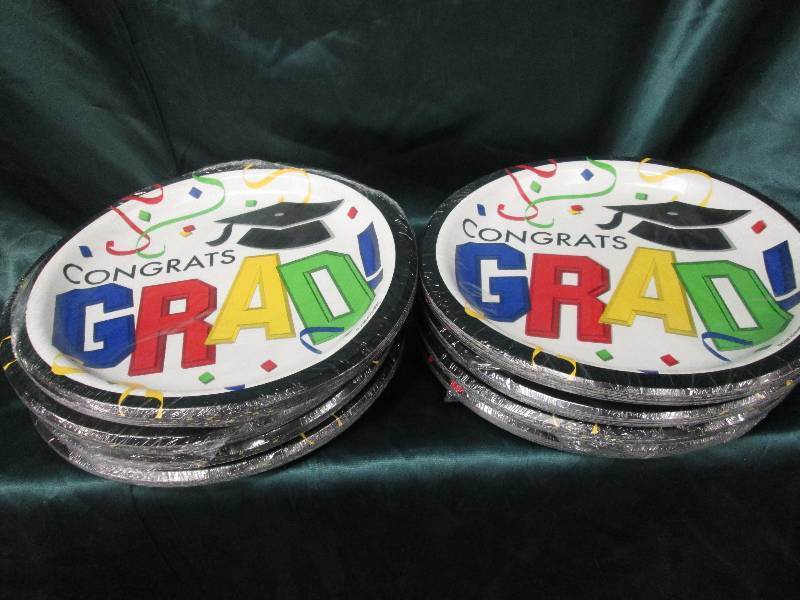 lot 195 image: Lot of 8 Congrats Grad luncheon pla...