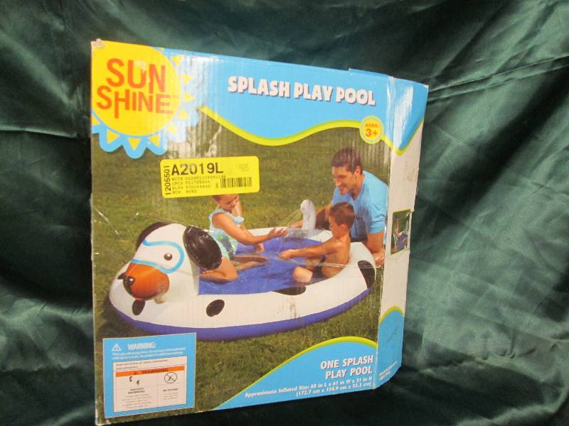 lot 260 image: SunShine Splash Play Pool 68x61x21 ...