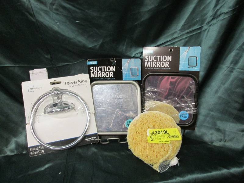 lot 269 image: Lot of 2 shower suction mirrors, Ma...