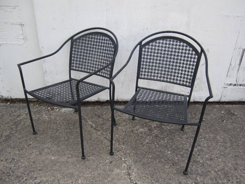 lot 177 image: 2 metal patio chairs...