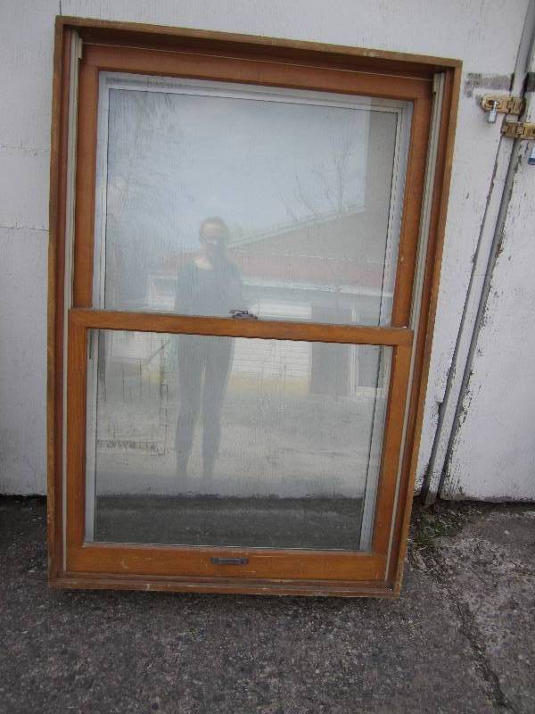 lot 90 image: Exterior window, 37.5 x 56...