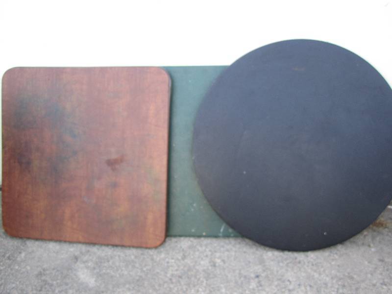 lot 94 image: 3 folding card tables, 2 square, on...