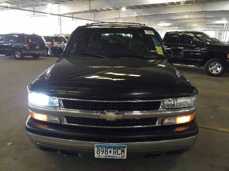 2001 Chevrolet Suburban LT