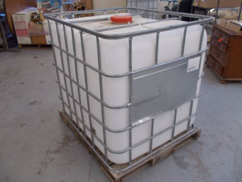 lot 103 image: Schutz IBC Tote