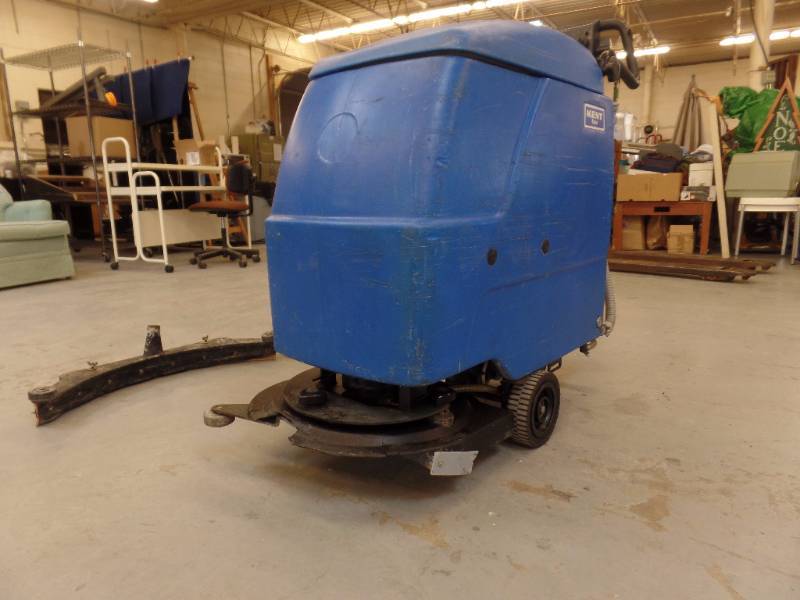 lot 116 image: Floor Scubber