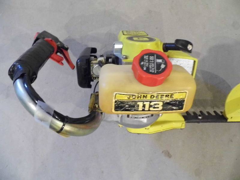 John Deere Hedge Trimmer April 6 Consignment KBID