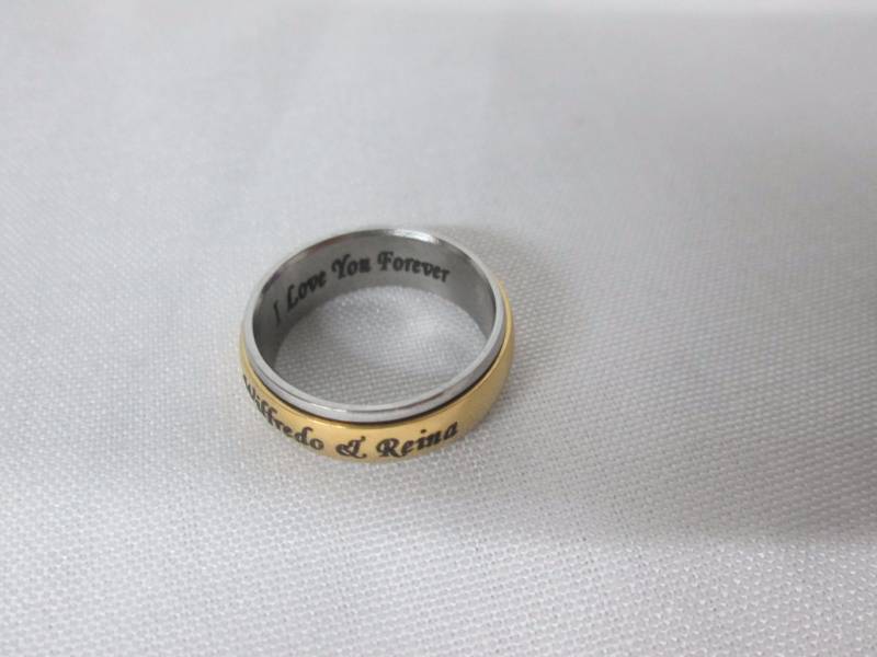Mens Stainless Steel Personalized Couples Spinner Band