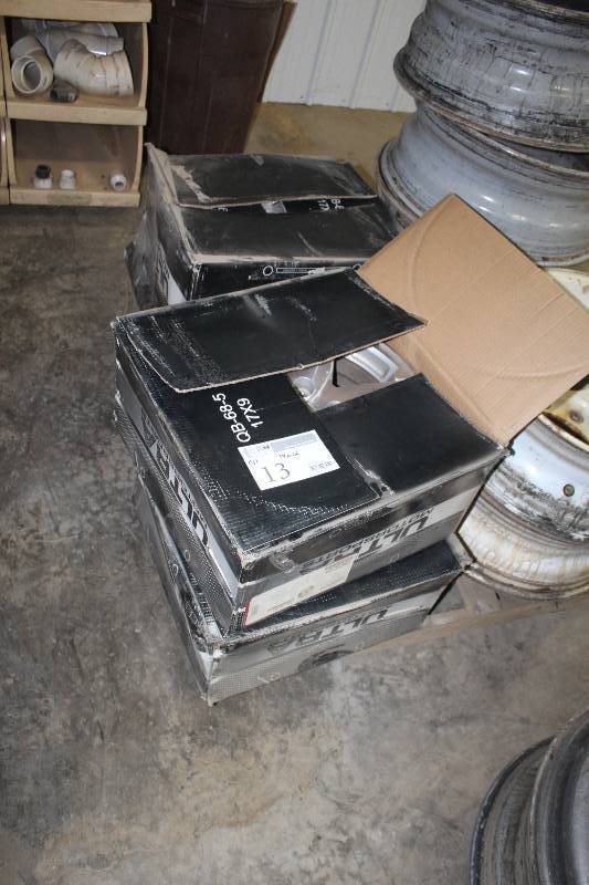 Lot of (4) 17x9 Ultra Motorsports Polished Car Wheels