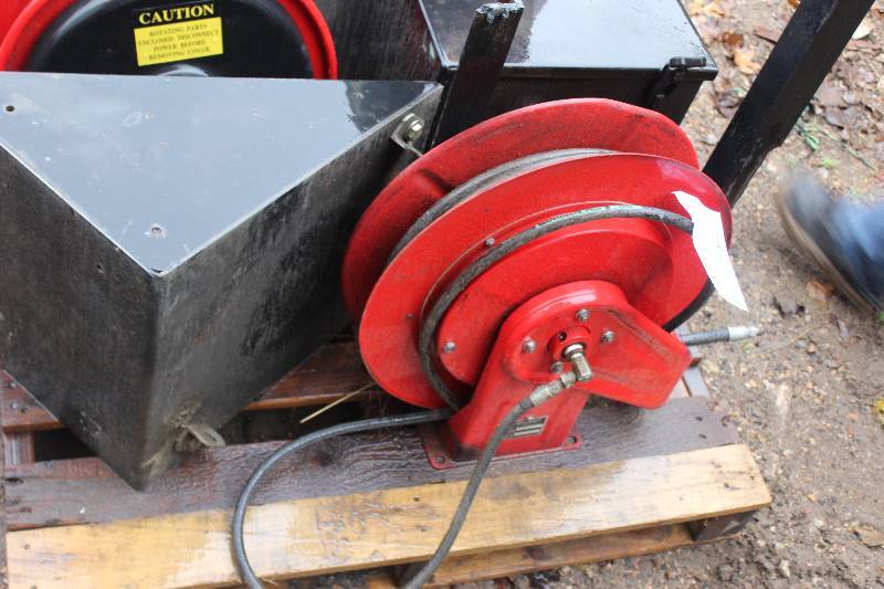 Reelcraft 7650 Spring Retractable Hose Reel