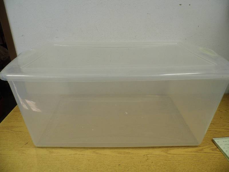 Sterilite 105 Quart Tote