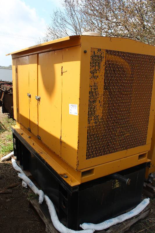 lot 2 image: 2011 John Deere Diesel Powered Generator on 250 Gallon Base Tank