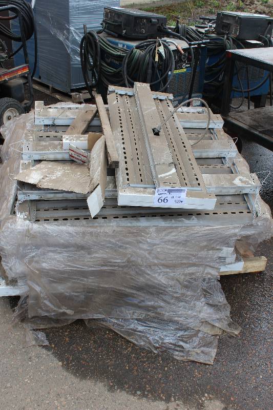 lot 66 image: Lot of (22) Florescent Lamp Ballast