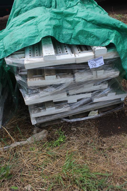 lot 70 image: Lot of (18) Emergency Lighting Lamp Ballast