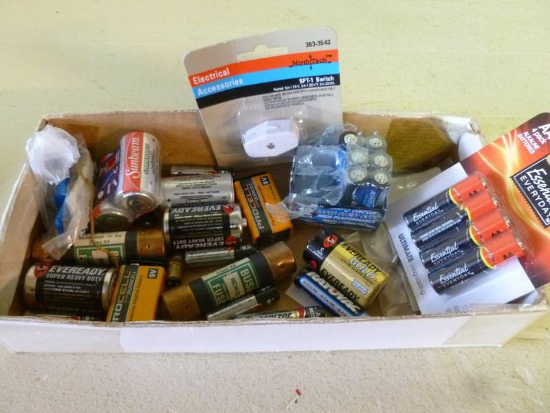 lot 70 image: Batteries