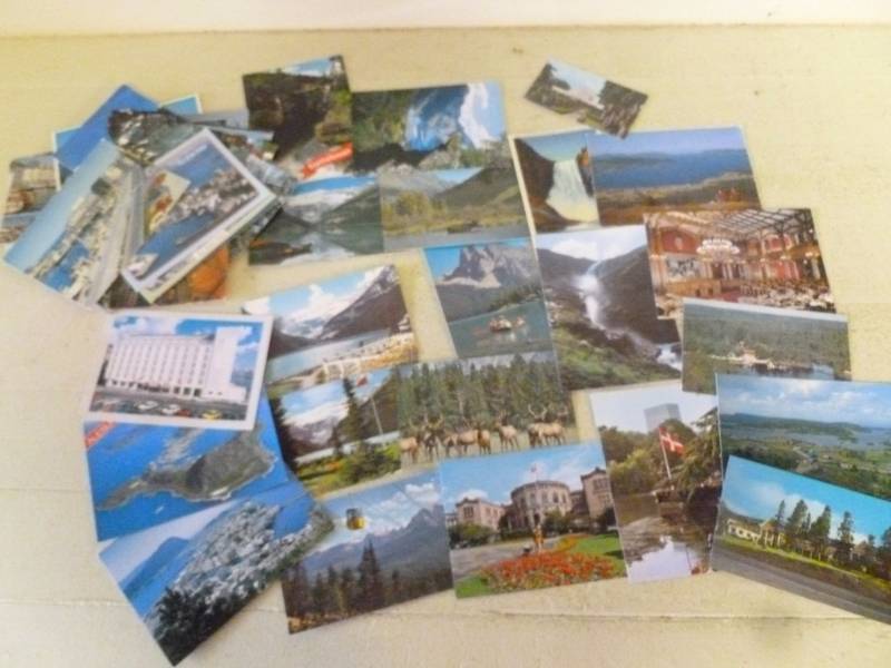 lot 138 image: Vintage Postcards