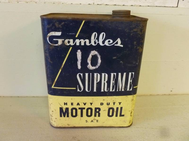 lot 145 image: Vintage Oil Can