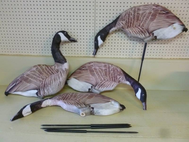 lot 152 image: Goose Decoys