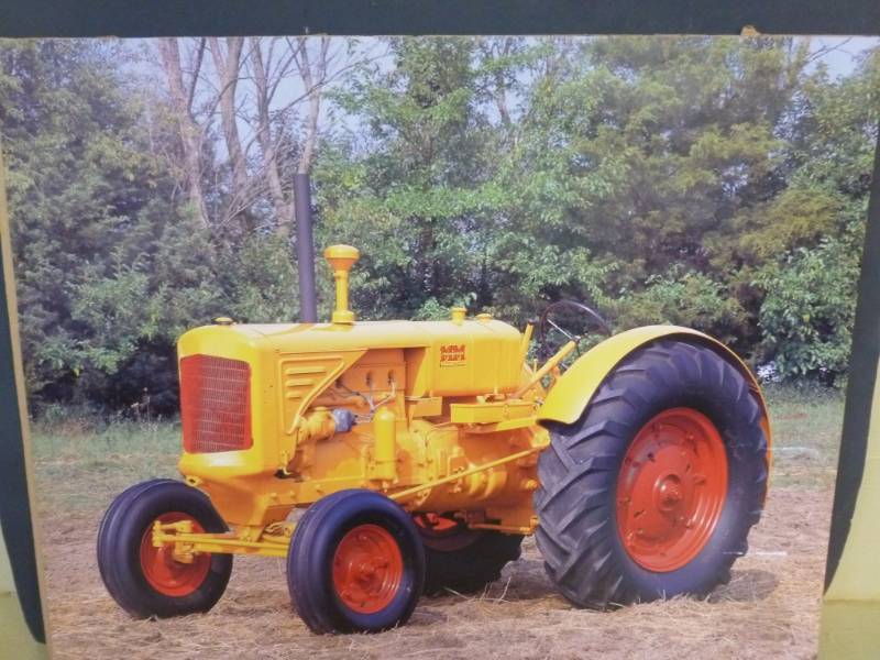 lot 173 image: Minneapolis Moline Picture