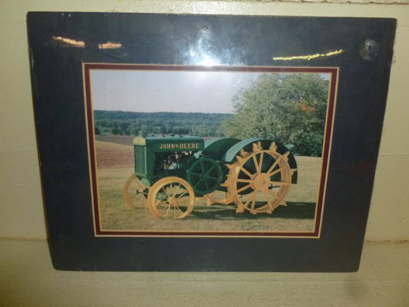 lot 174 image: John Deere Picture