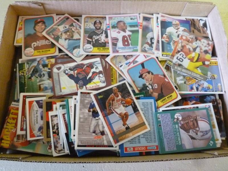 lot 181 image: Sports Cards